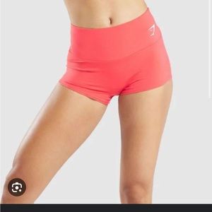 Gymshark Training Short Length Shorts - Red